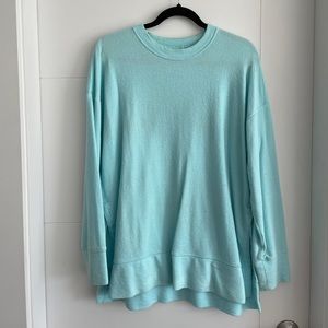 Aerie beach pullover. Towel material. Size XS oversized fit. Fits like a medium.